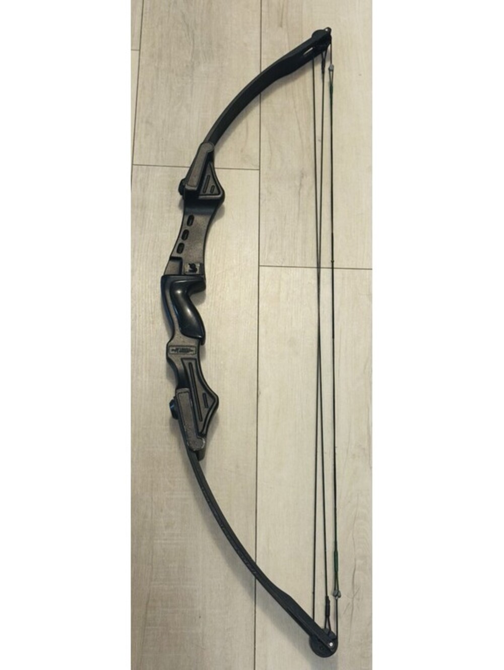 Vintage Ben Pearson Rogue Compound Bow-Right Hand-55lb Draw